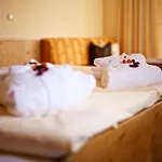 Πανσιόν Geisler 4*
